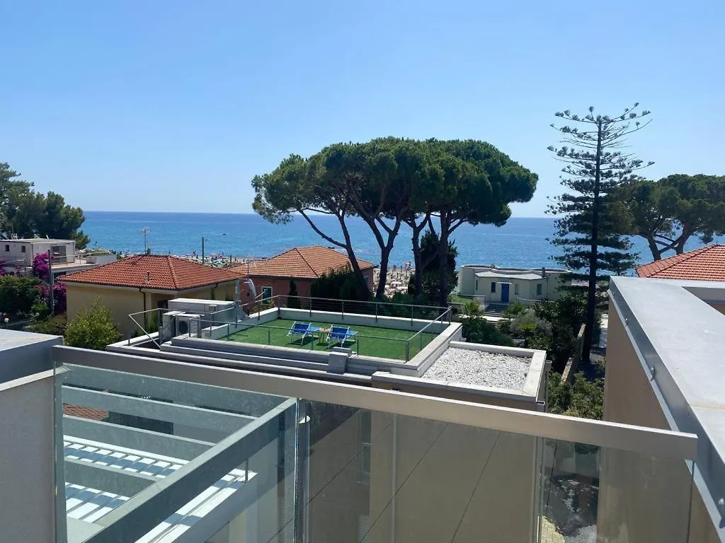 Borgo Paradiso Casa Adele Diano Marina